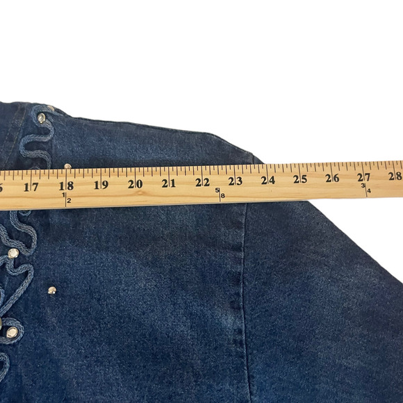 Miss & Mrs One Size Vintage Denim Floral Western Button Up Denim Shirt‎ - Picture 5 of 8